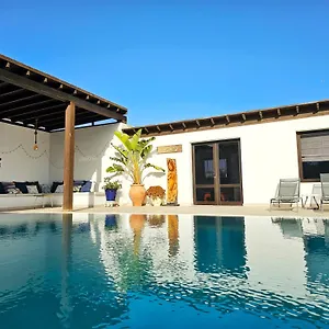 villa-nazoly-nazaret.in-canary-islands.com/